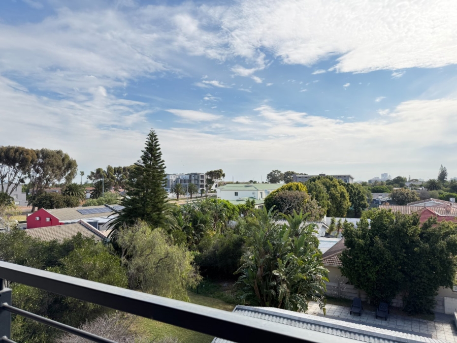 2 Bedroom Property for Sale in Table View Western Cape